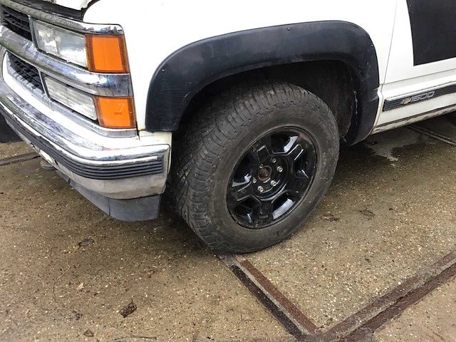 1995 chevrolet k 1500 personenauto - afbeelding 30 van  36