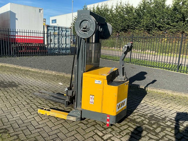 1995 crown 30wrtf pantograaf stapelaar - afbeelding 13 van  20