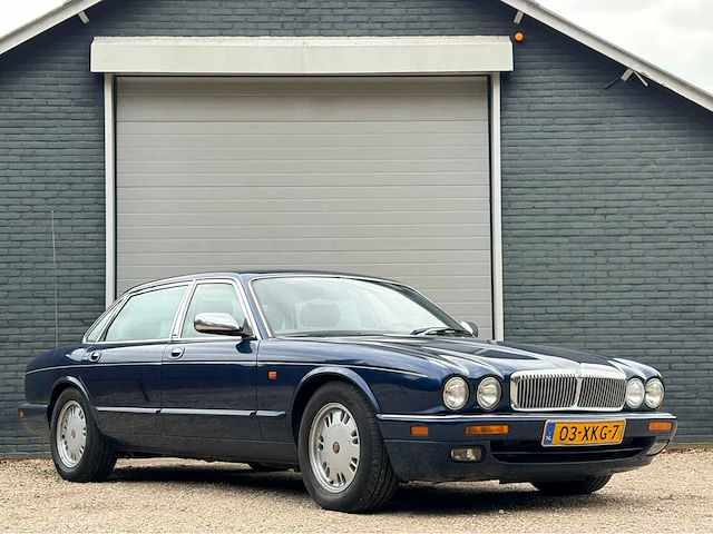 1995 daimler 4.0 automaat 4.0 six personenauto - afbeelding 7 van  13