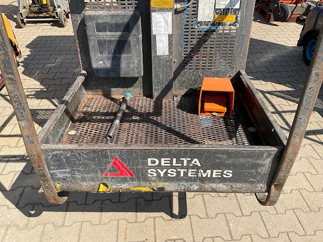 1995 delta systems toucan 1100 hoogwerker - afbeelding 1 van  15
