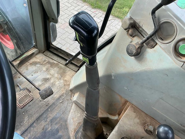 1995 fendt 512c vierwielaangedreven landbouwtractor - afbeelding 20 van  33
