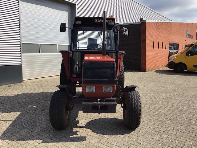 1995 fiat 65-94 tweewielaangedreven landbouwtractor - afbeelding 19 van  19