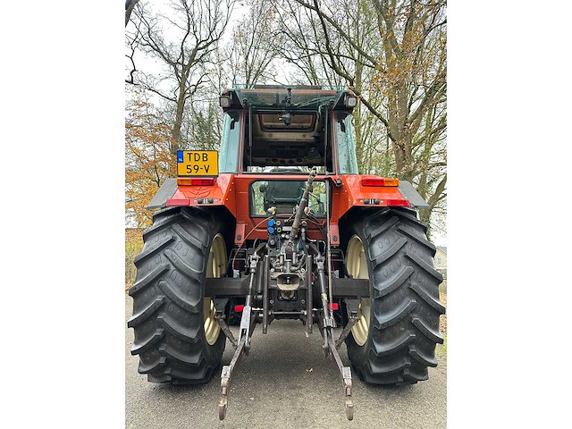 1995 fiat f100 hi-lo vierwielaangedreven landbouwtractor - afbeelding 9 van  14