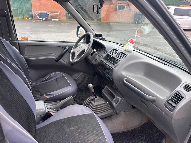1995 ford maverick mmbs personenauto - afbeelding 4 van  5