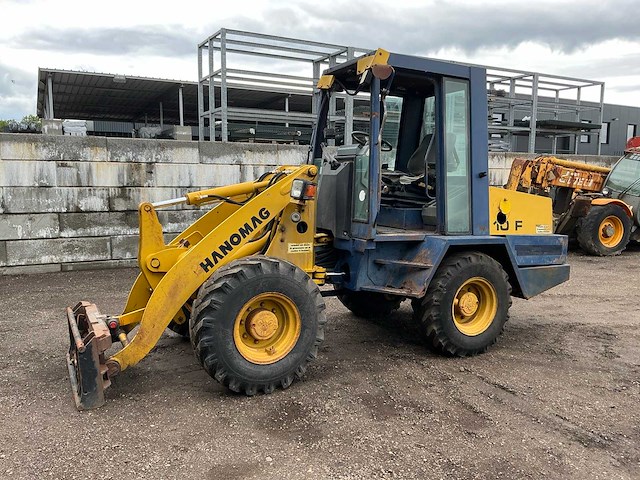 1995 hanomag 10 f shovel - afbeelding 1 van  46