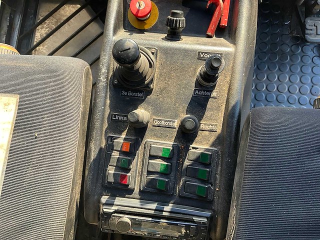 1995 hofmans hmf185 straatveegmachine - afbeelding 2 van  14