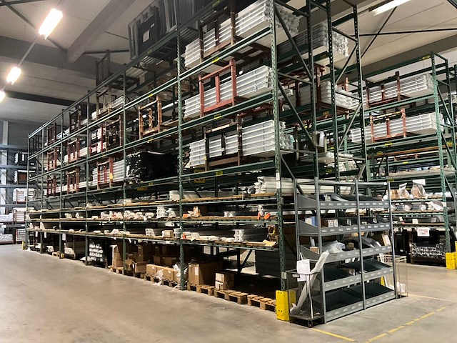 1995 hovuma palletstelling (12-secties) - afbeelding 1 van  8