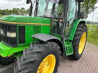 1995 john deere 6100 vierwielaangedreven landbouwtractor - afbeelding 3 van  17
