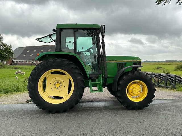1995 john deere 6100 vierwielaangedreven landbouwtractor - afbeelding 12 van  17