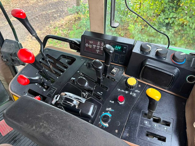1995 john deere 6300 (fronthef) vierwielaangedreven landbouwtractor - afbeelding 6 van  15