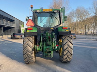1995 john deere 6400 vierwielaangedreven landbouwtractor - afbeelding 16 van  18