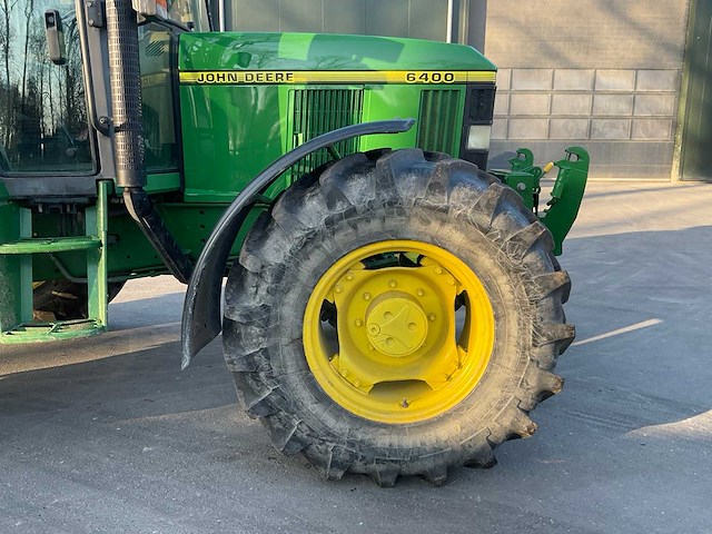 1995 john deere 6400 vierwielaangedreven landbouwtractor - afbeelding 17 van  18