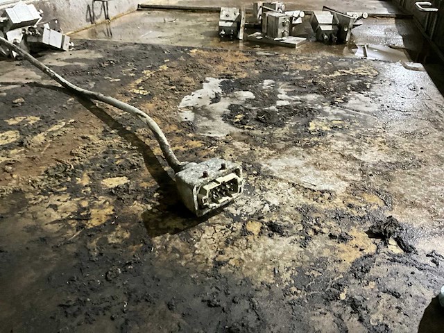 1995 kiroestein triller - afbeelding 13 van  13