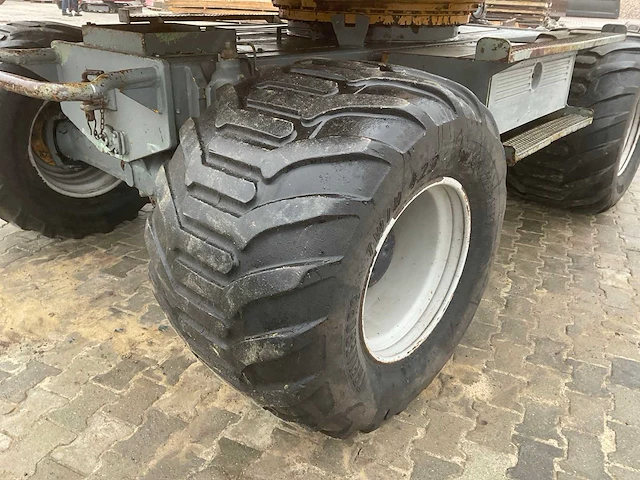 1995 liebherr a900 litronic banden graafmachine - afbeelding 6 van  23