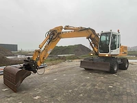 1995 liebherr a900 litronic banden graafmachine