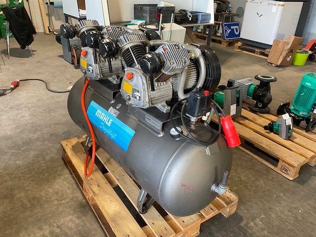 1995 mahle mek-2n-601/250fh luchtcompressor - afbeelding 2 van  3