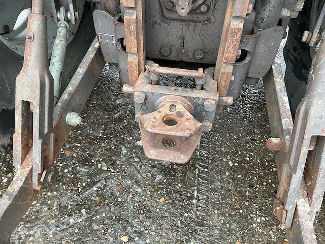 1995 massey ferguson 3065 tweewielaangedreven landbouwtractor - afbeelding 9 van  44