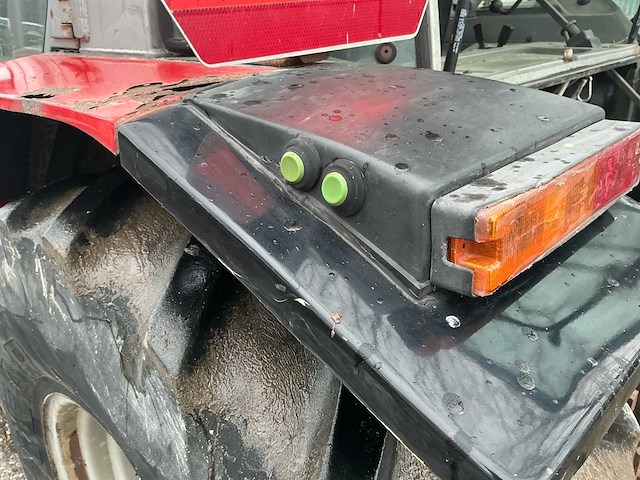 1995 massey ferguson 3065 tweewielaangedreven landbouwtractor - afbeelding 17 van  44