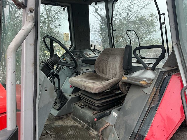 1995 massey ferguson 3065 tweewielaangedreven landbouwtractor - afbeelding 23 van  44