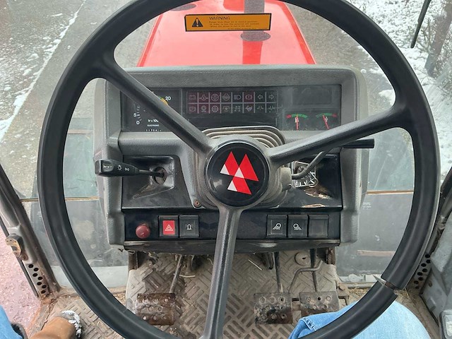 1995 massey ferguson 3065 tweewielaangedreven landbouwtractor - afbeelding 27 van  44