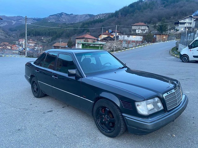 1995 mercedes-benz 250 d, 3673 - afbeelding 9 van  15