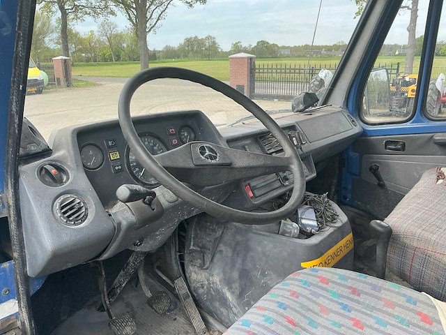 1995 mercedes-benz 408 d-xi 408d bedrijfswagen - afbeelding 8 van  19