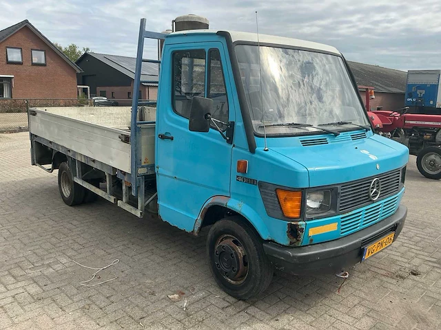 1995 mercedes-benz 408 d-xi 408d bedrijfswagen - afbeelding 13 van  19