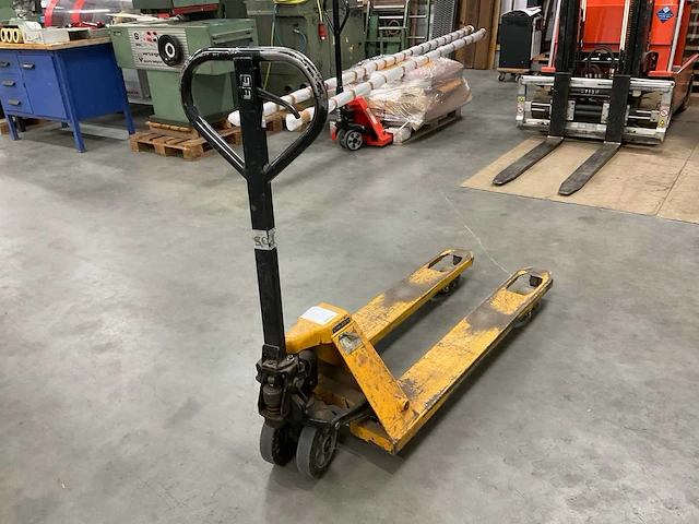 1995 mic tm hand hydraulische palletwagen - afbeelding 1 van  3