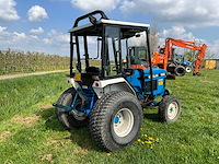 1995 new holland 1520 smalspoor- en compacttractor - afbeelding 2 van  11