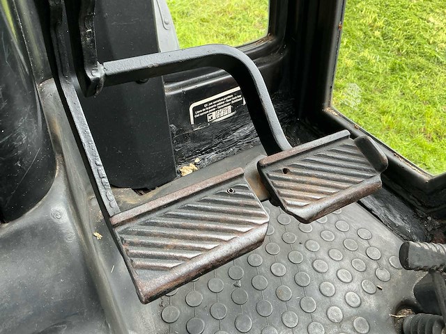 1995 new holland 65-94 fiat tweewielaangedreven landbouwtractor - afbeelding 21 van  30