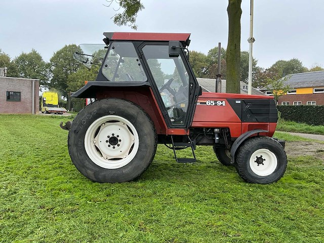 1995 new holland 65-94 fiat tweewielaangedreven landbouwtractor - afbeelding 26 van  31