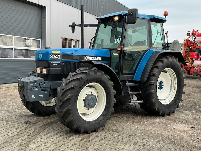1995 new holland 8340 powerstar sle vierwielaangedreven landbouwtractor - afbeelding 1 van  29