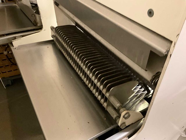 1995 nigro a4 125 broodsnijmachine - afbeelding 3 van  3