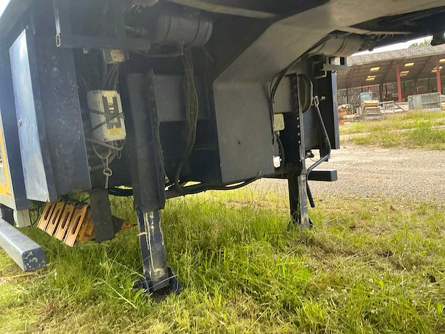 1995 nooteboom mco 42 03v l gestuurde uitschuifbare semi-dieplader - afbeelding 14 van  26