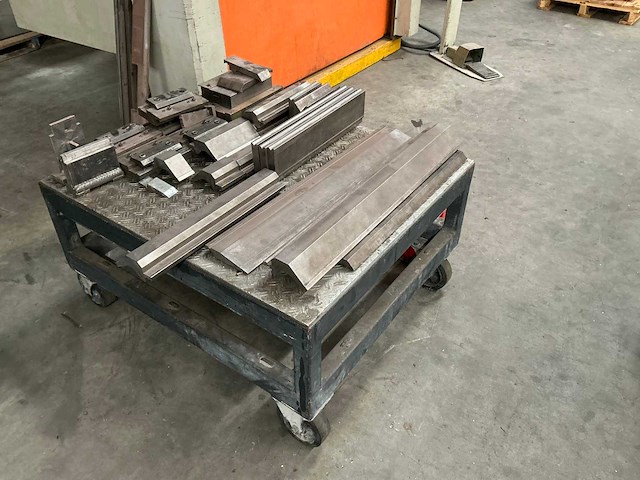 1995 safan smk 32-1600 cnc-kantbank - afbeelding 12 van  14