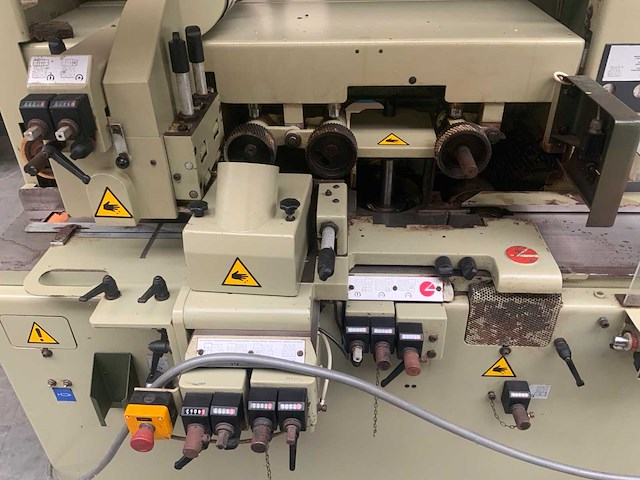 1995 scm compact 23 vierzijdige profileer schaafbank - afbeelding 7 van  10