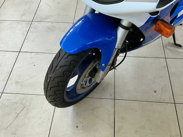 1995 suzuki sport gsx r 1100 w , mg-lh-94 - afbeelding 2 van  11