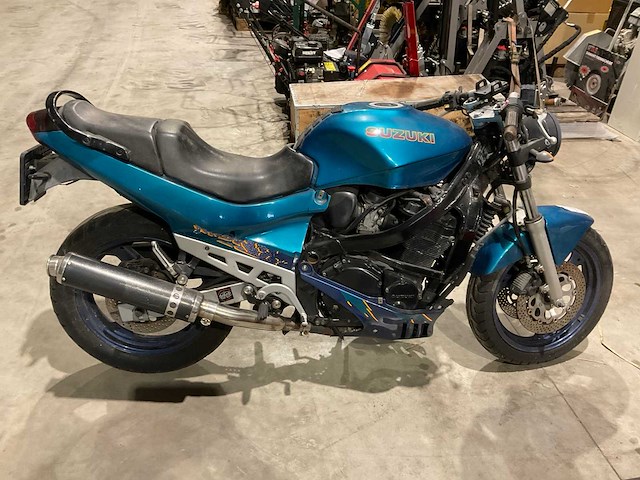 1995 suzuki tour gn72a motorfiets - afbeelding 12 van  15