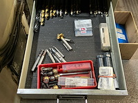 1995 takisawa tc-20 cnc-draaibank met lns stafaanvoer - afbeelding 9 van  21