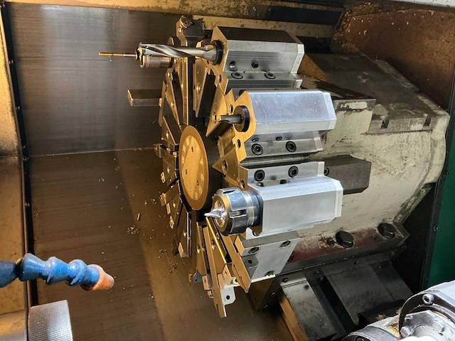 1995 takisawa tc-20 cnc-draaibank met lns stafaanvoer - afbeelding 19 van  21