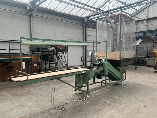 1995 van nobelen 21-020 leesband met opvoerelevator en voor sortering - afbeelding 12 van  14