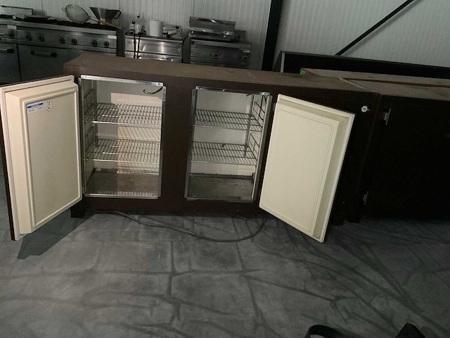 1995 vermacold sv36 barkoeling met flessennest - afbeelding 4 van  8