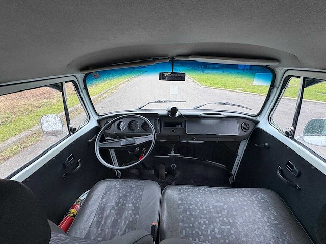 1995 volkswagen t2 bus | classic vw transporter - afbeelding 12 van  26