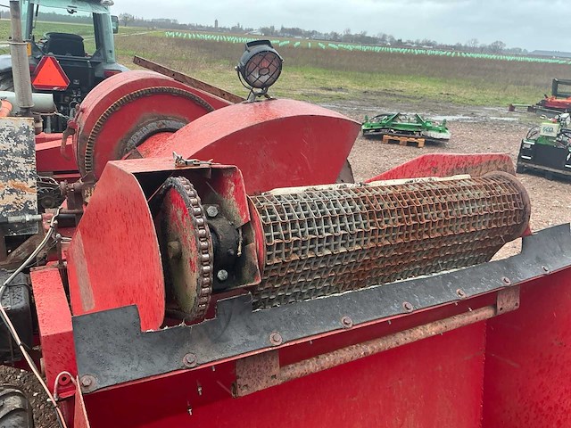 1995 zelfbouw oogstmachine / eikel opraapmachine - afbeelding 8 van  28