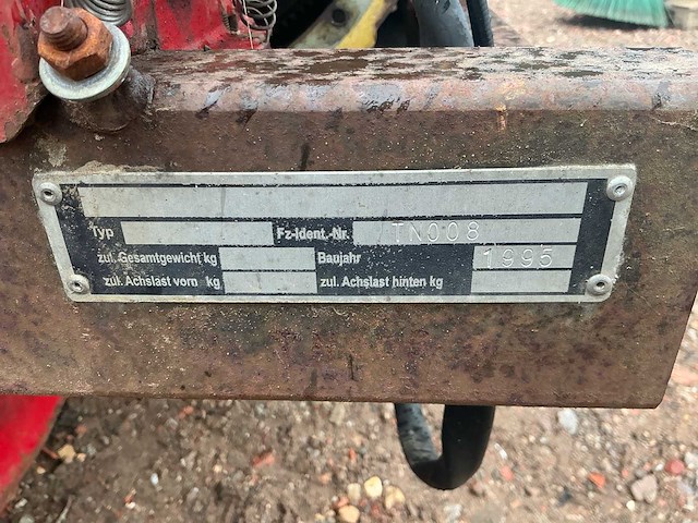 1995 zelfbouw oogstmachine / eikel opraapmachine - afbeelding 17 van  28