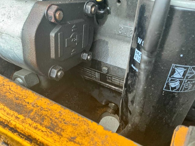 1995 zettelmeyer zl 802 shovel - afbeelding 26 van  51