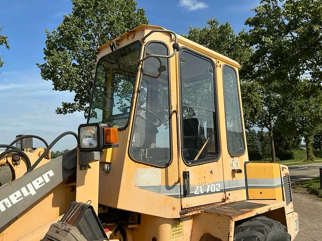 1995 zettelmeyer zl702 shovel - afbeelding 9 van  42