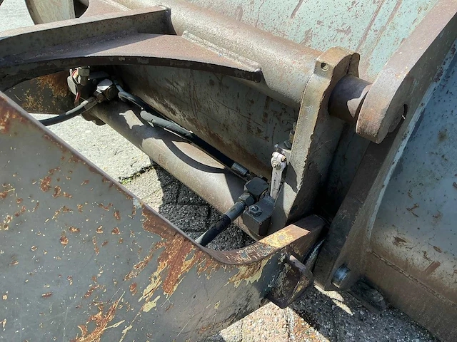 1995 zettelmeyer zl702 shovel - afbeelding 19 van  42