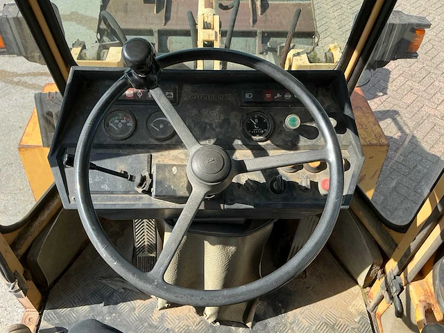1995 zettelmeyer zl702 shovel - afbeelding 28 van  42