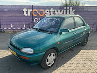 1996 - mazda - 121 - 1.3i yes! - personenauto - afbeelding 1 van  3